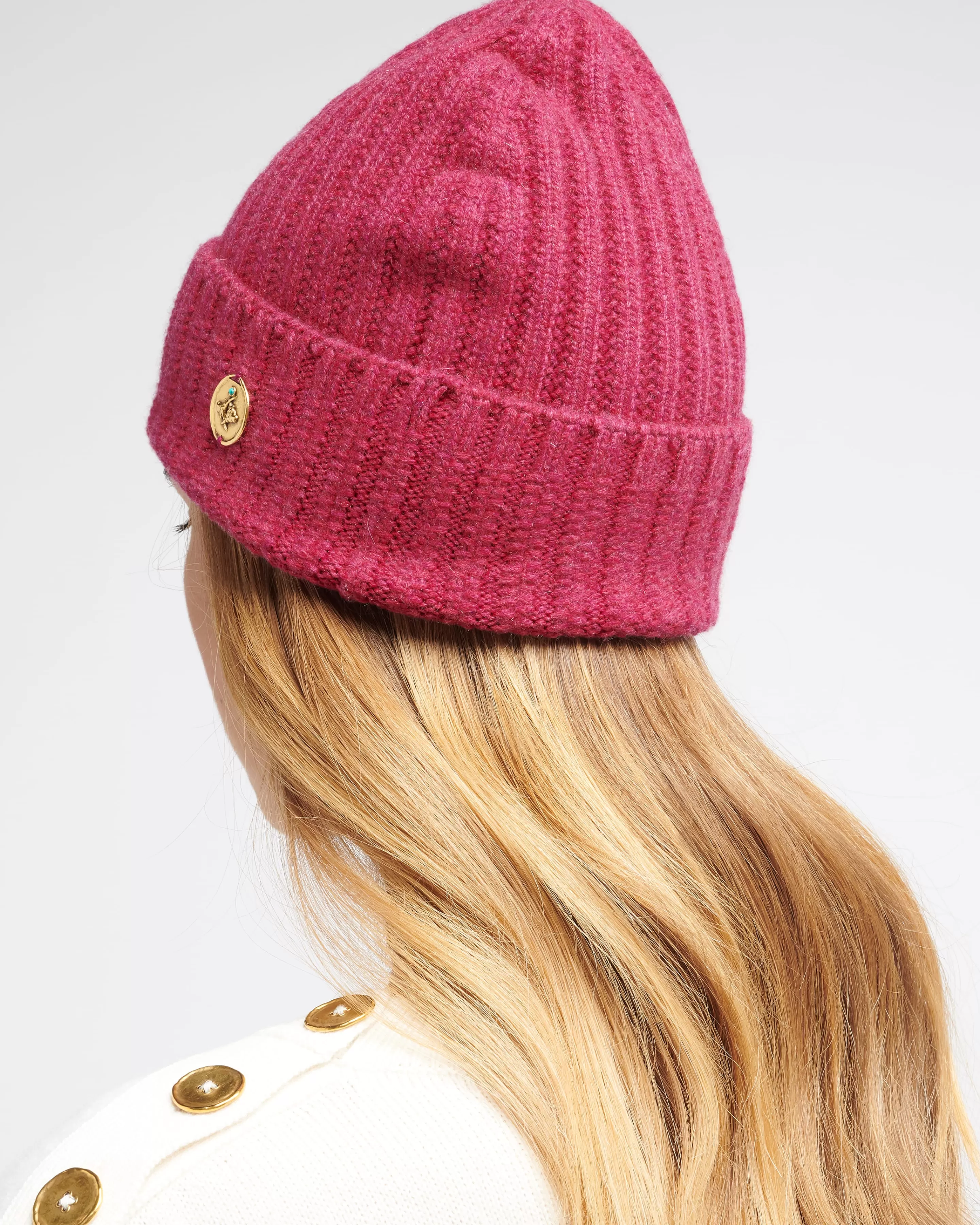 Barrie Beanie Hat In Cashmere To Be Personalised With A Zodiac Medal Flash Sale