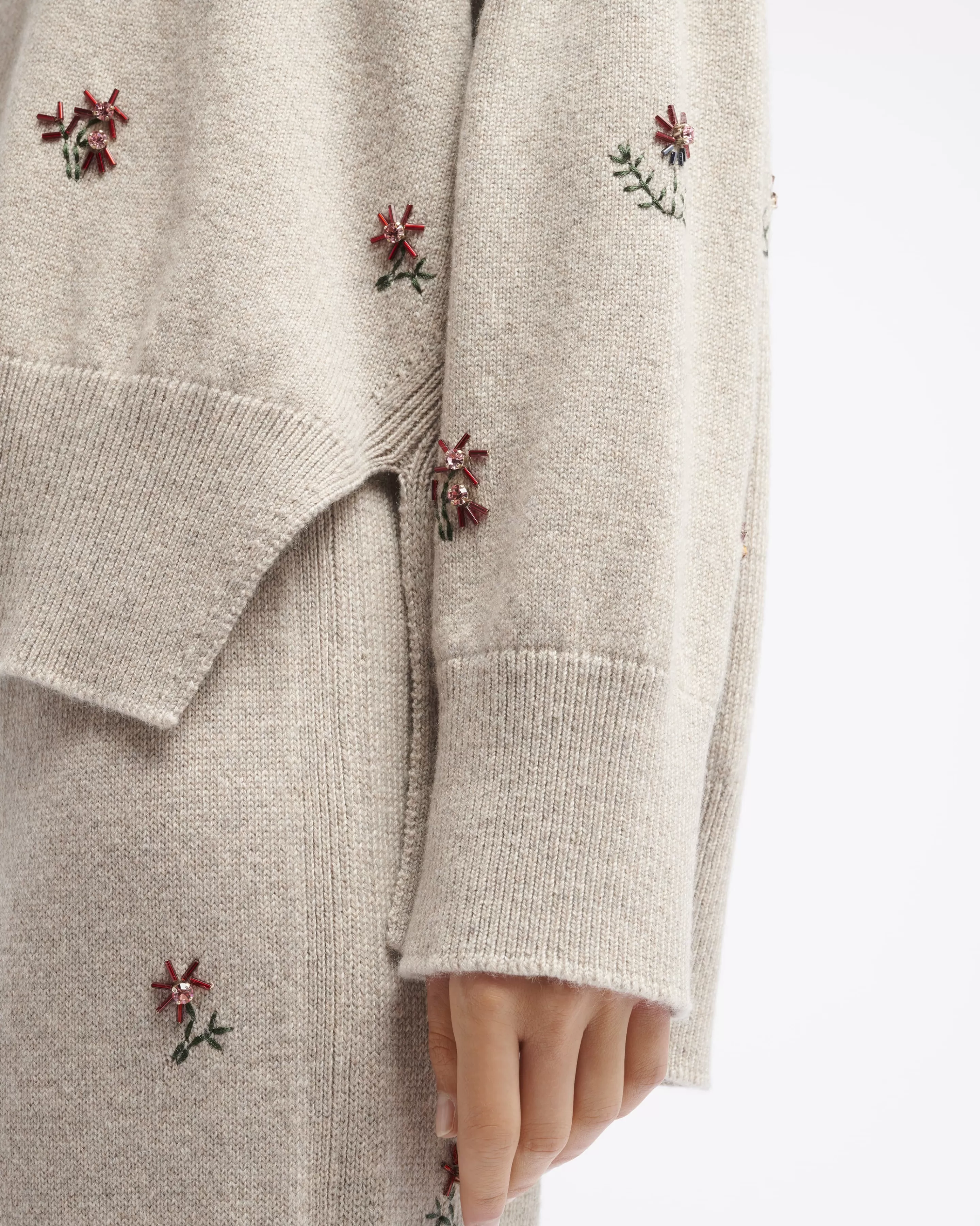 Barrie Iconic Oversized Embroidered Jumper In Cashmere Fashion