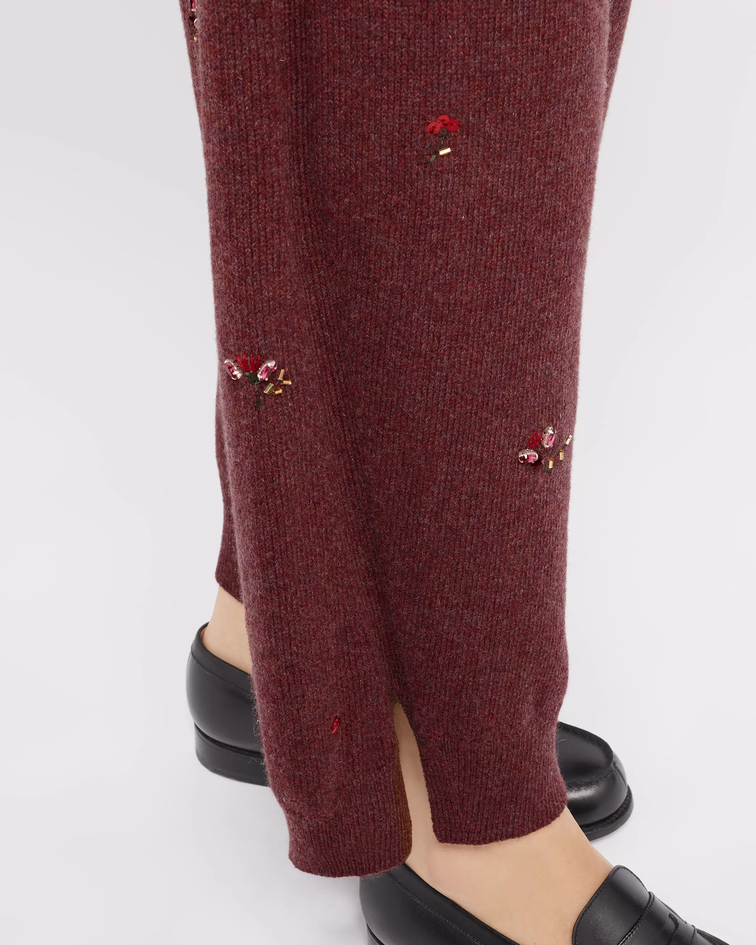 Barrie Iconic Trousers In Cashmere With Floral Embroidery Outlet