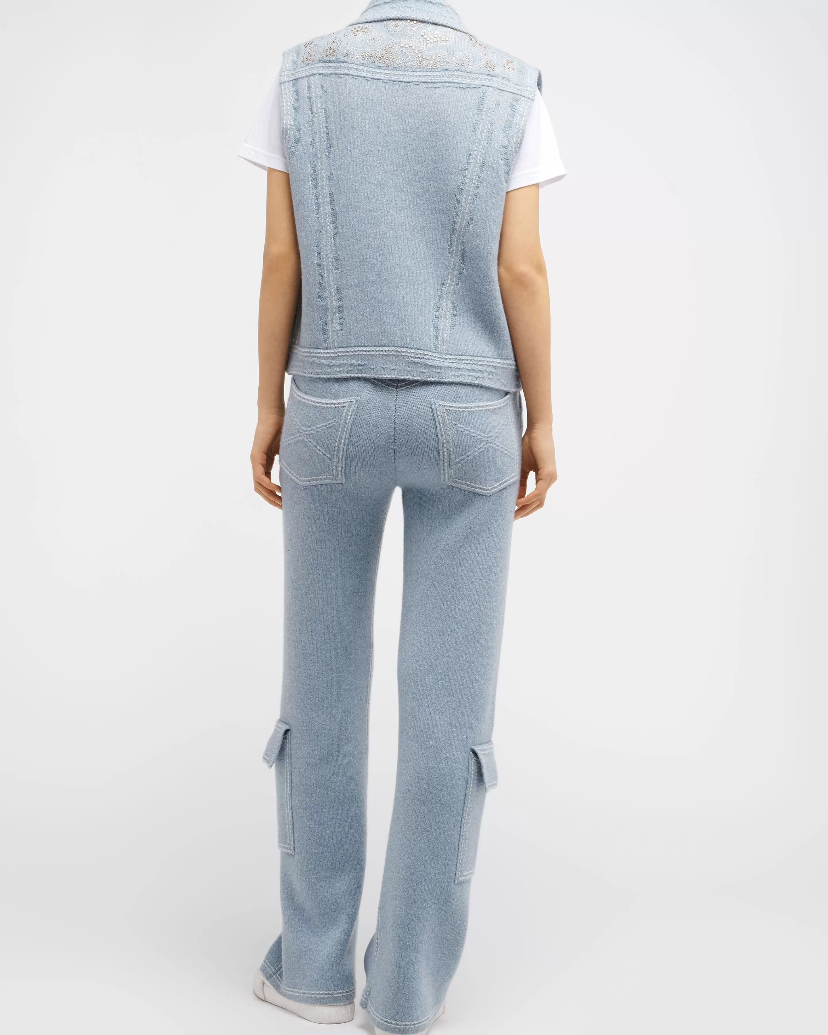 oversize_sleeveless_strassed_denim_jacket_in_cashmere_and_cotton_5.webp Barrie Oversize Sleeveless Strassed Denim Jacket In Cashmere And Cotton Discount