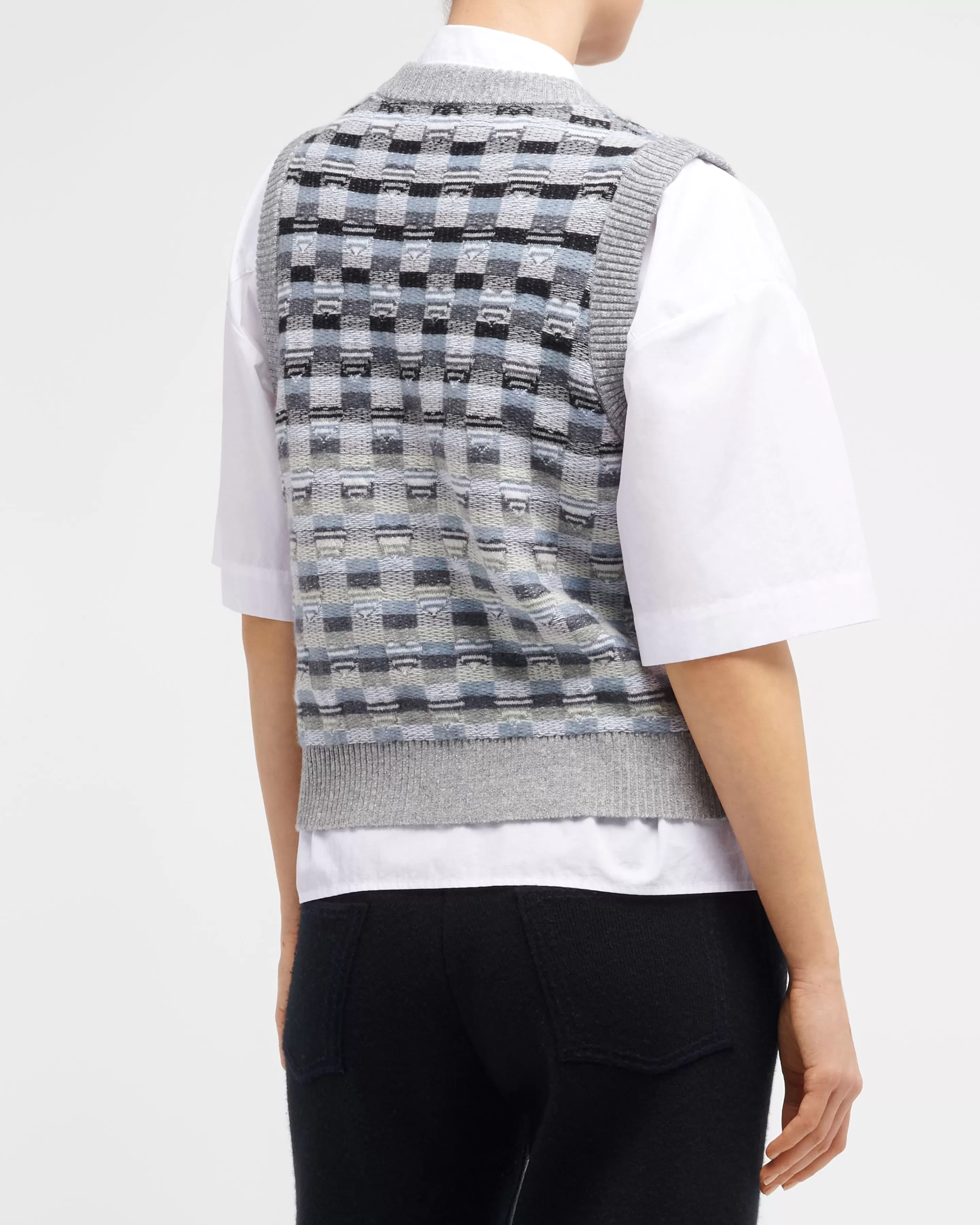 Barrie Sleeveless Top In Cashmere And Wool With A Graphic Motif Cheap